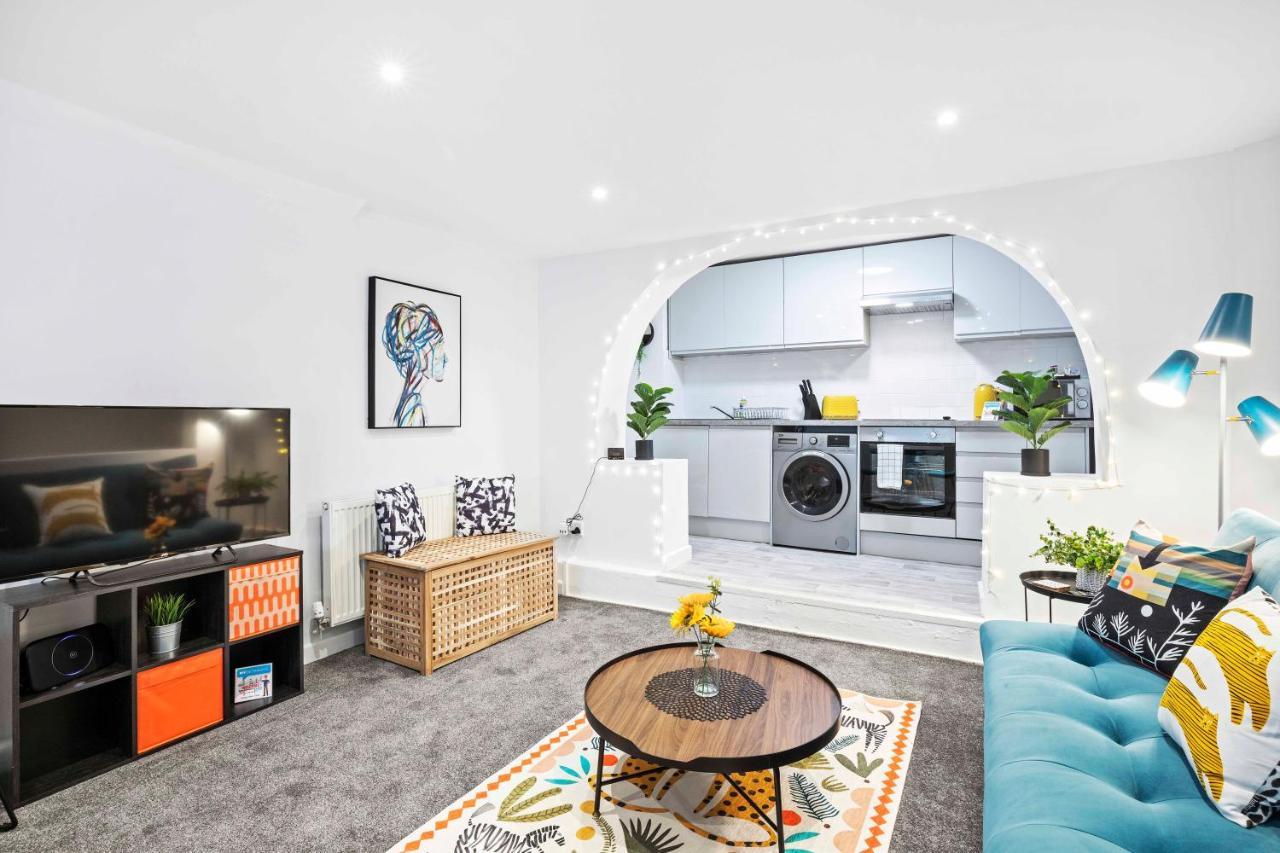 Queens Apartment - By My Getaways - Free Parking For One Car Brighton Dış mekan fotoğraf
