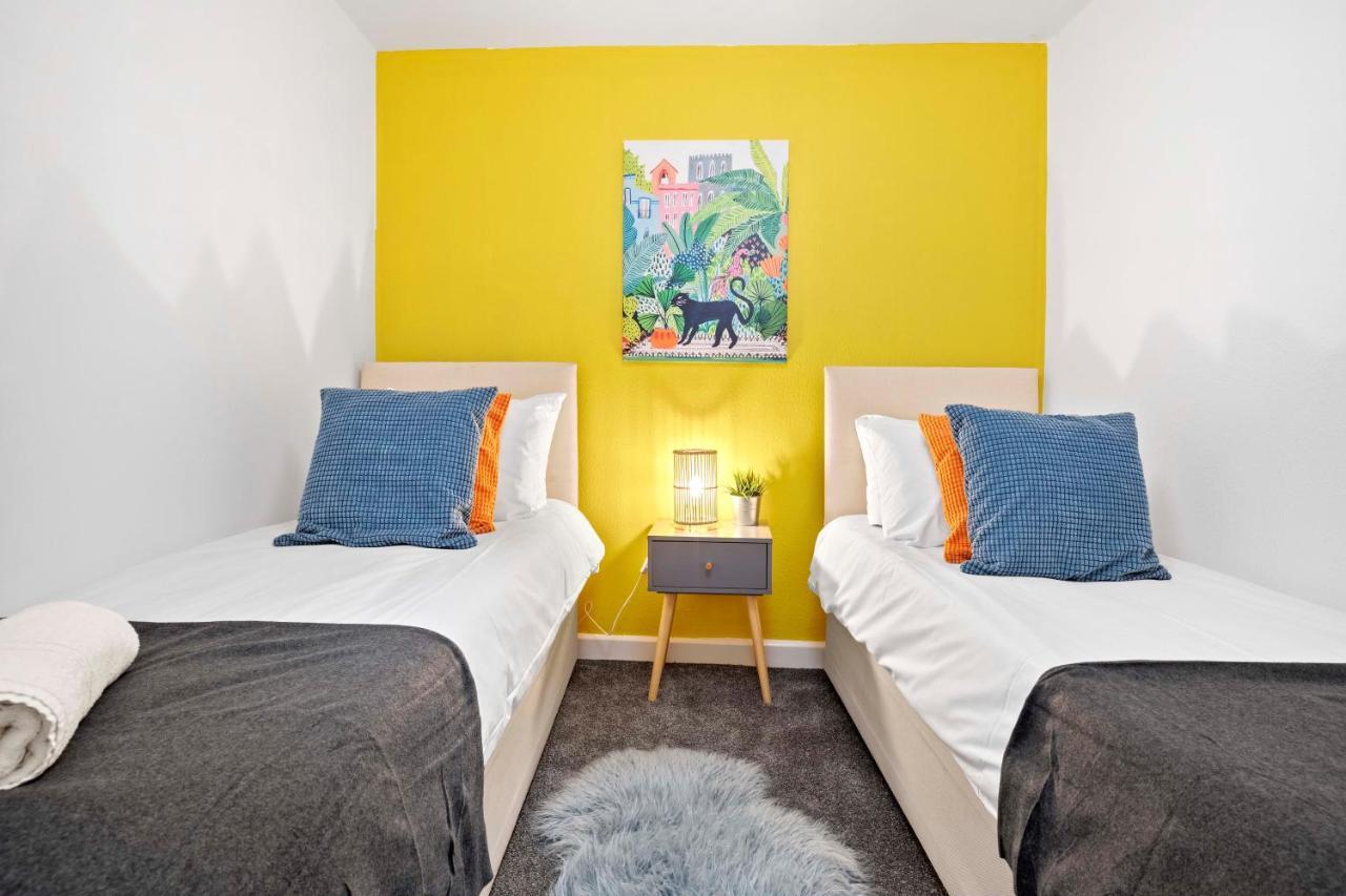 Queens Apartment - By My Getaways - Free Parking For One Car Brighton Dış mekan fotoğraf